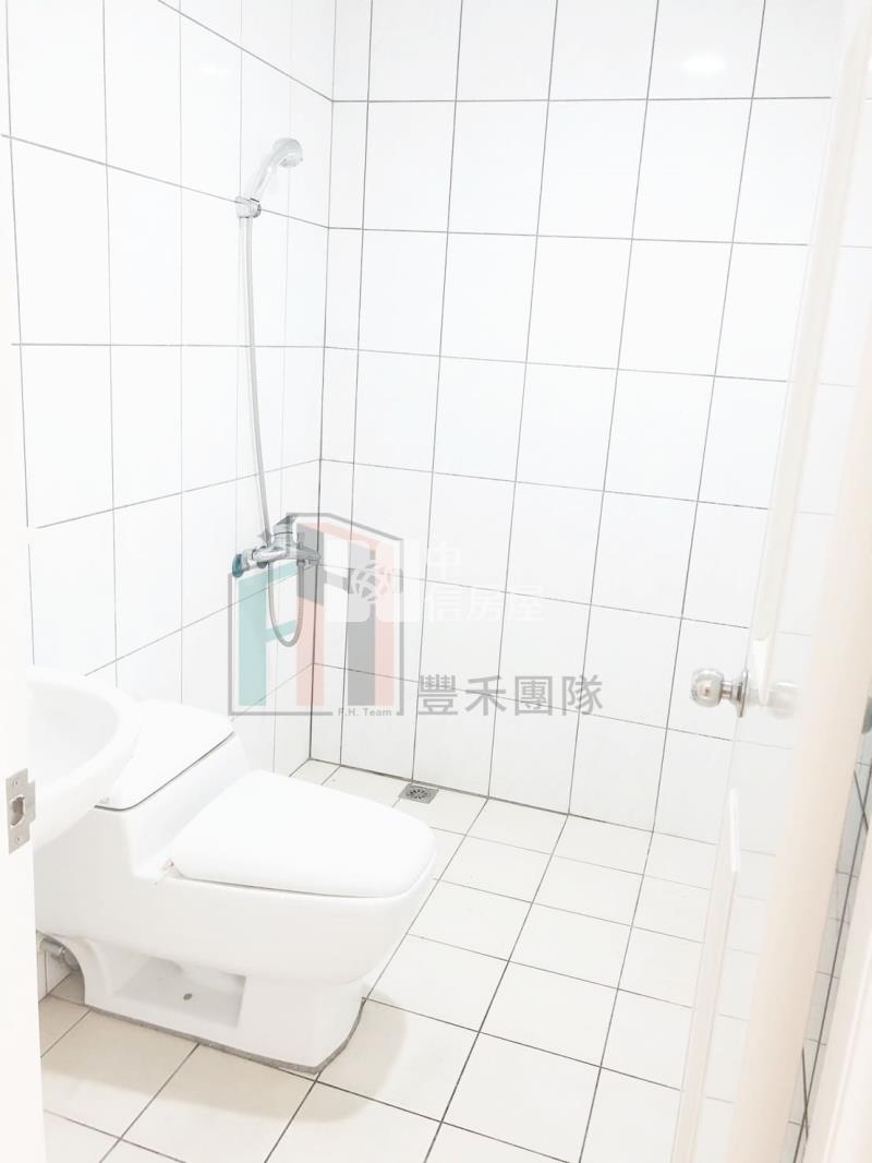 【豐禾】中壢中正路金透店房屋室內格局與周邊環境