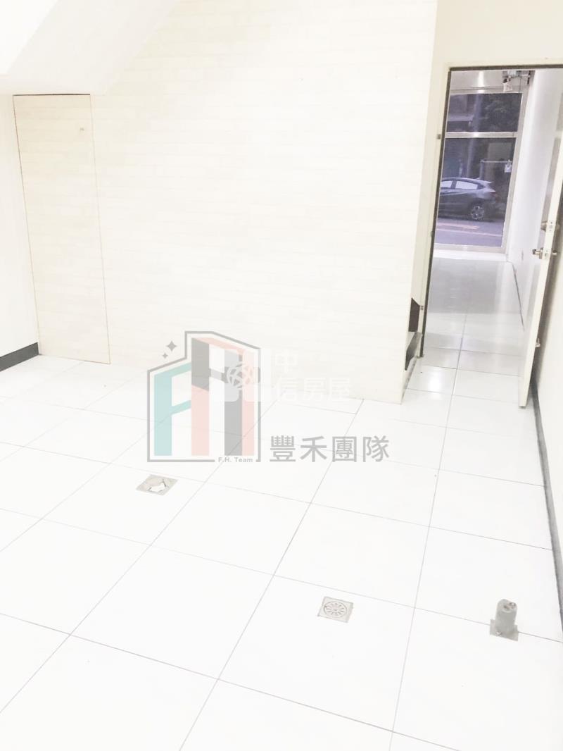 【豐禾】中壢中正路金透店房屋室內格局與周邊環境