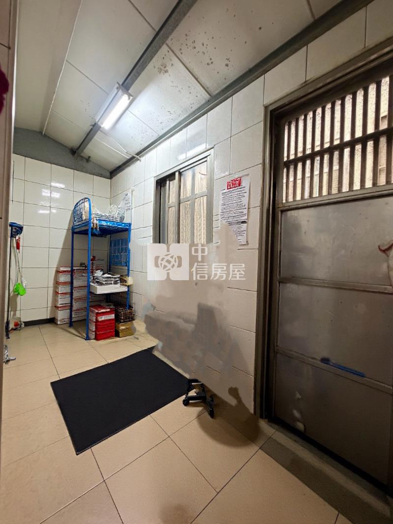 稀有~中壢莒光公園~活巷大地坪【孝親美透天】房屋室內格局與周邊環境