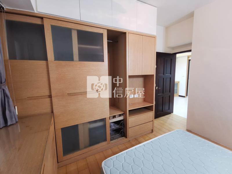 中壢戶政稀有電梯裝潢兩房平面車房屋室內格局與周邊環境