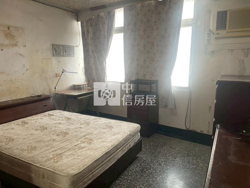 苓雅臨路透天店住房屋室內格局與周邊環境