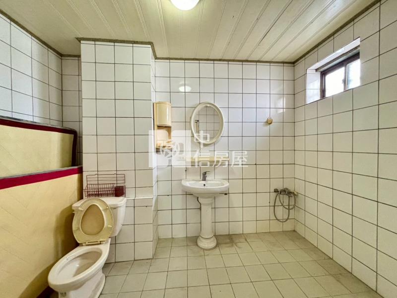 華勛市場旁電梯三房房屋室內格局與周邊環境