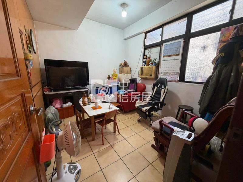 (專任)平鎮華隆街雙透天房屋室內格局與周邊環境