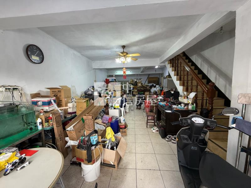 (專任)平鎮華隆街雙透天房屋室內格局與周邊環境