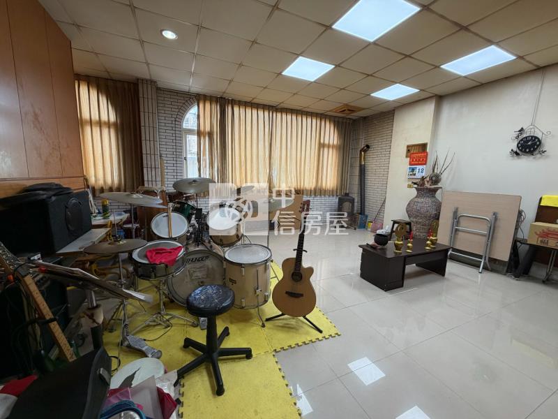 (專任)平鎮華隆街雙透天房屋室內格局與周邊環境