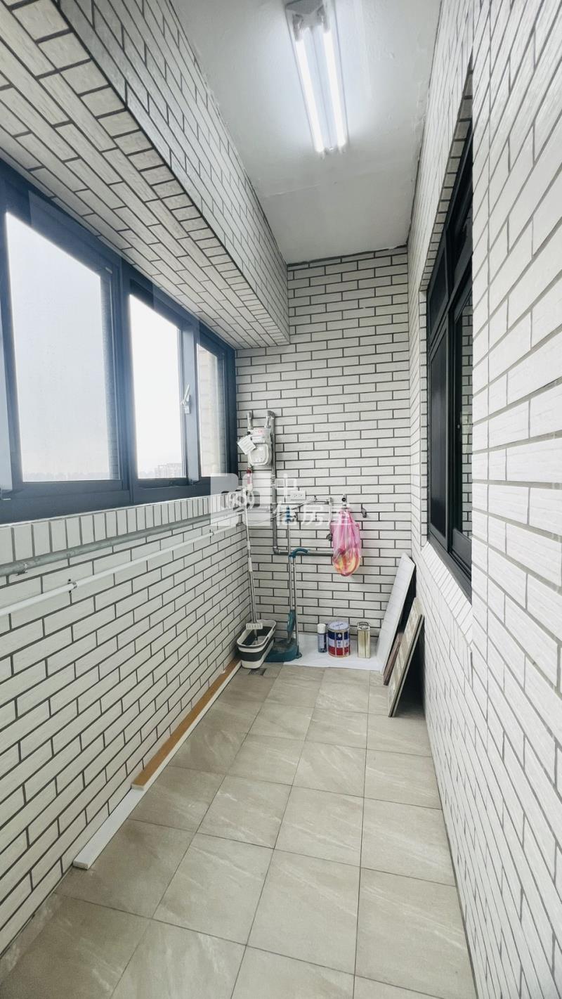 內壢高中精緻美4房房屋室內格局與周邊環境