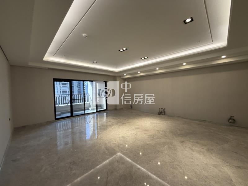 七期東方帝國裝潢戶三平車房屋室內格局與周邊環境