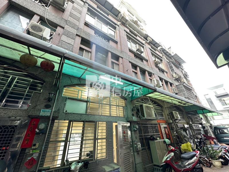 崇蘭國小前後臨路整新透天房屋室內格局與周邊環境