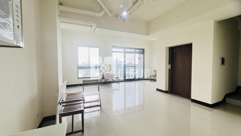 湖口長富路全新電梯透天房屋室內格局與周邊環境