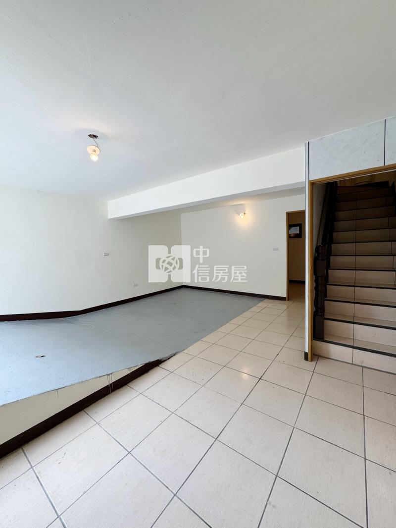 大溪交流道整新美墅房屋室內格局與周邊環境