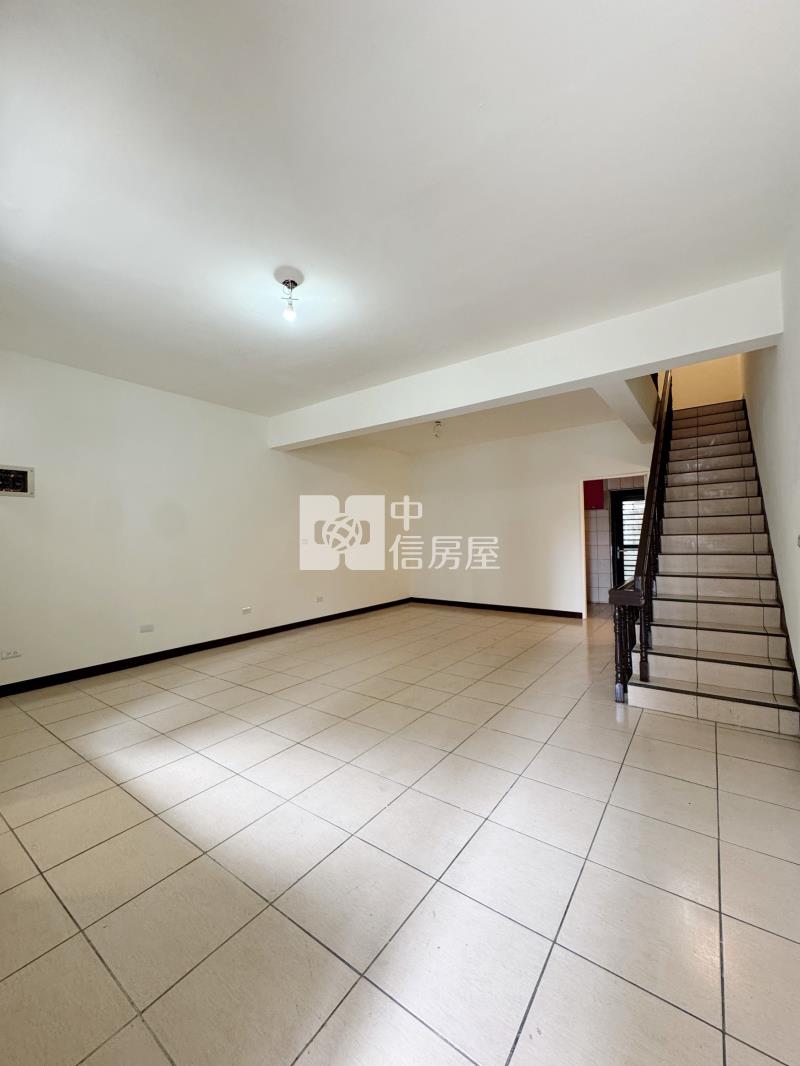 大溪交流道整新美墅房屋室內格局與周邊環境