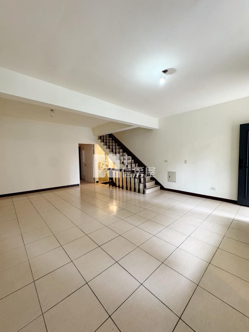 大溪交流道整新美墅房屋室內格局與周邊環境