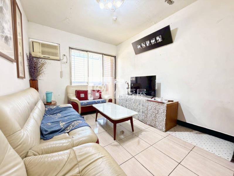 忠貞市場景觀美3房房屋室內格局與周邊環境