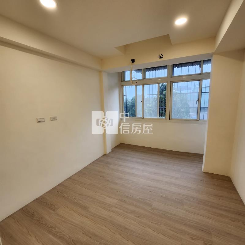 獅子林三房美寓房屋室內格局與周邊環境