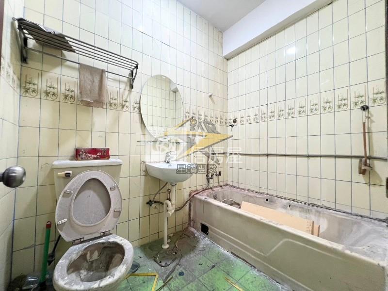 【星鑽】(專委)投資首選中壢火車站前黃金地段稀有釋出4房房屋室內格局與周邊環境