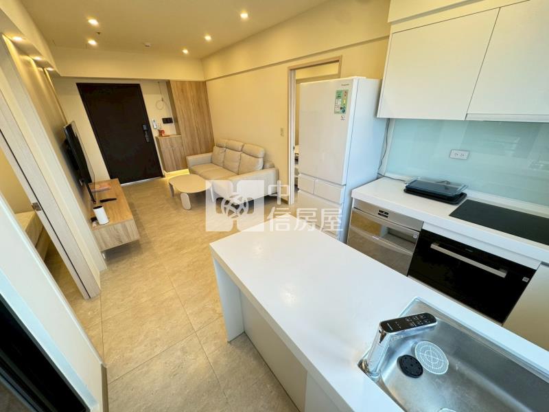 青埔A18無限景觀大2房+平車房屋室內格局與周邊環境