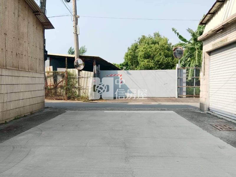 梓官三角窗大地坪車庫透天房屋室內格局與周邊環境