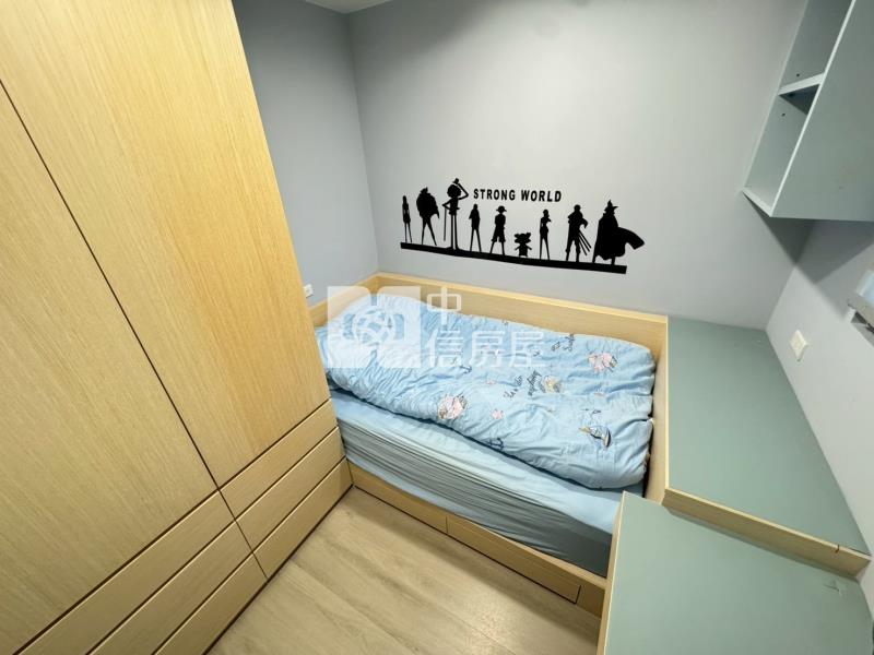 青埔新森活邊間三房雙車位房屋室內格局與周邊環境