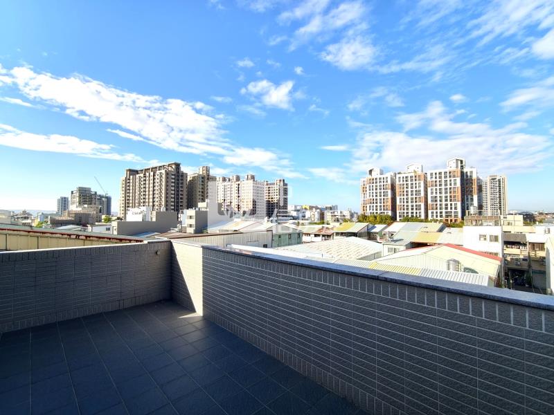 洲際漢神旁全新獨棟電梯別墅房屋室內格局與周邊環境