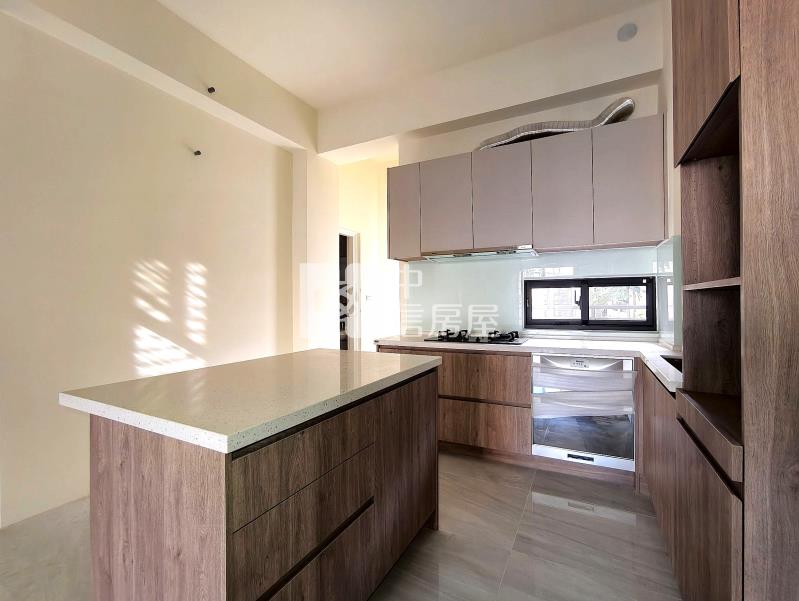 洲際漢神旁全新獨棟電梯別墅房屋室內格局與周邊環境