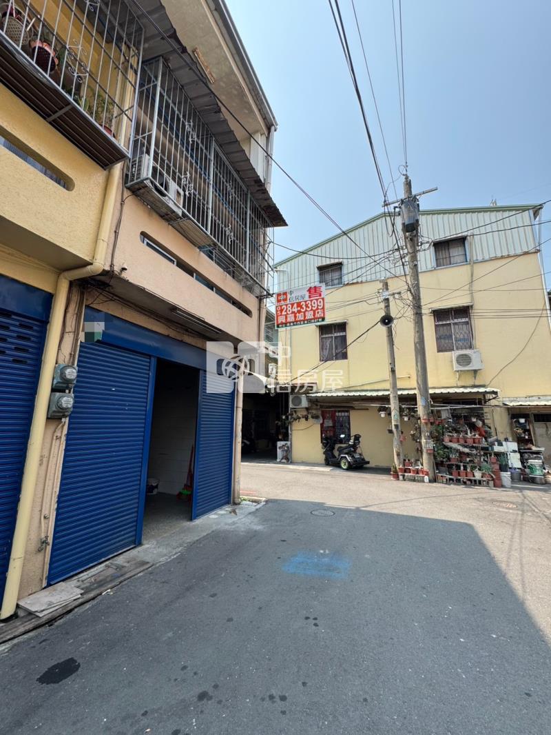 文化路尾邊間傳統透天房屋室內格局與周邊環境