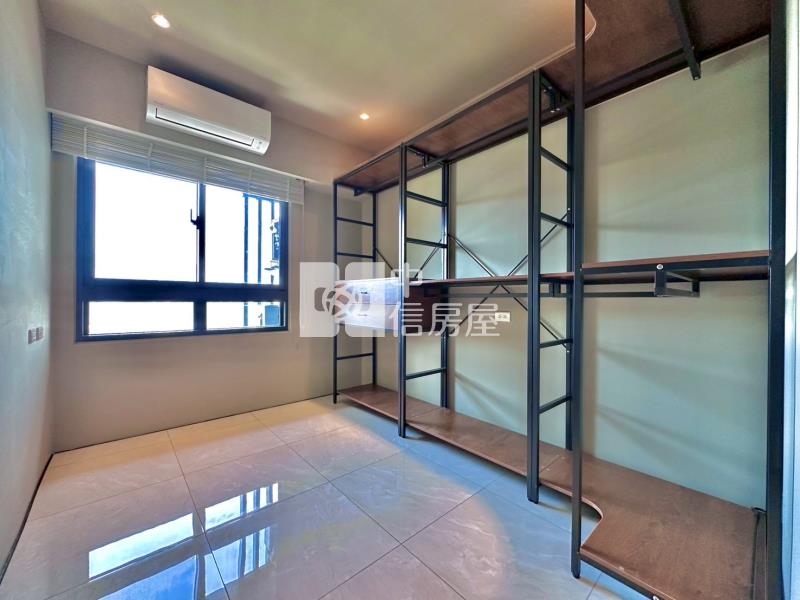 巨城景觀視野三房平車房屋室內格局與周邊環境