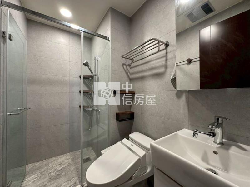 巨城景觀視野三房平車房屋室內格局與周邊環境