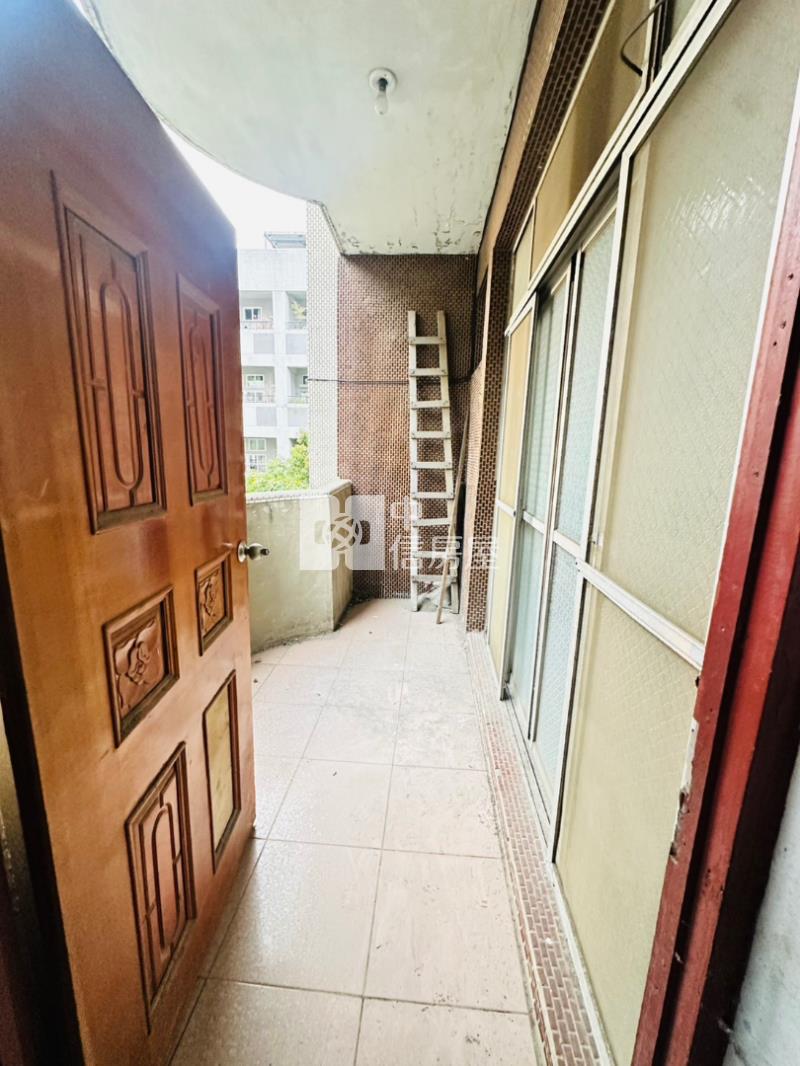 中原日新路公寓2樓房屋室內格局與周邊環境