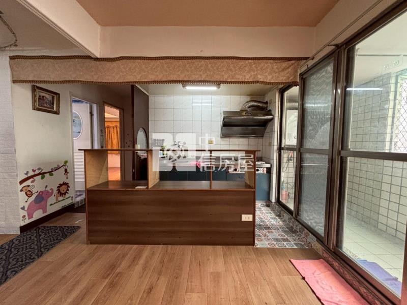 豬事圓滿公園大坪數3改2房電梯美廈房屋室內格局與周邊環境