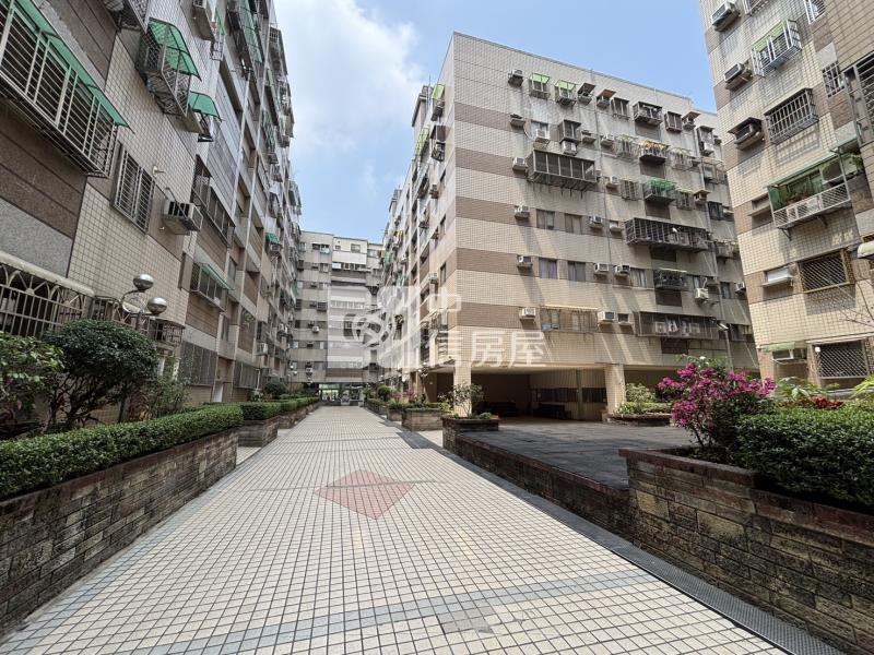 豬事圓滿公園大坪數3改2房電梯美廈房屋室內格局與周邊環境