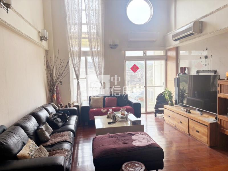 綠葉山莊山色首席採光4房透天房屋室內格局與周邊環境