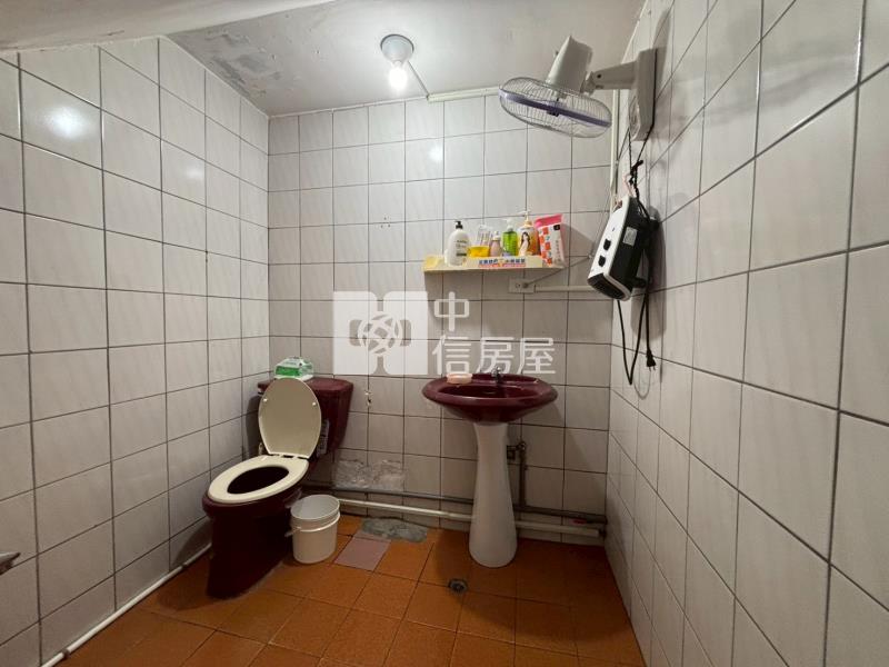 富岡車站近全聯透天房屋室內格局與周邊環境