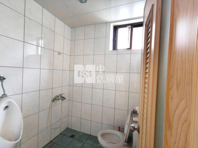 【新世紀】內壢商圈三角窗電梯透店房屋室內格局與周邊環境