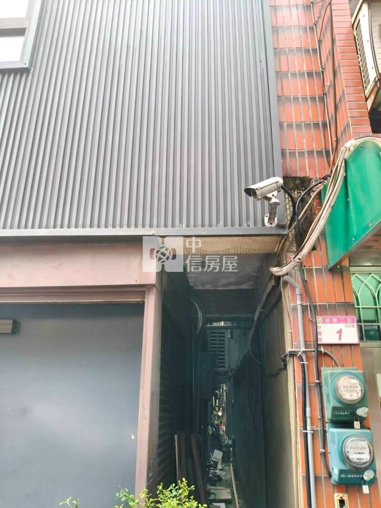 【新世紀】內壢商圈三角窗電梯透店房屋室內格局與周邊環境