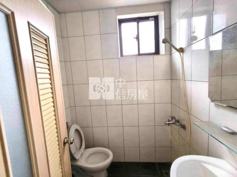 【新世紀】內壢商圈三角窗電梯透店房屋室內格局與周邊環境