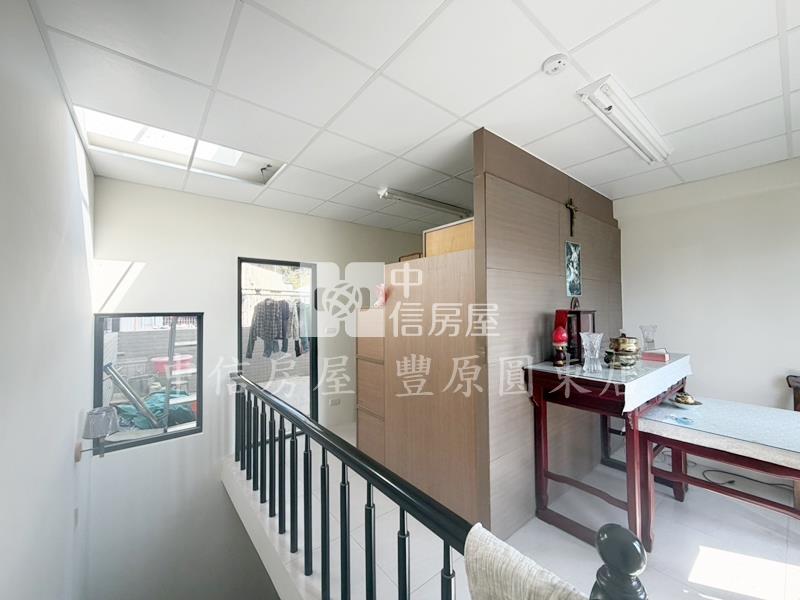 東坑社區透天房屋室內格局與周邊環境