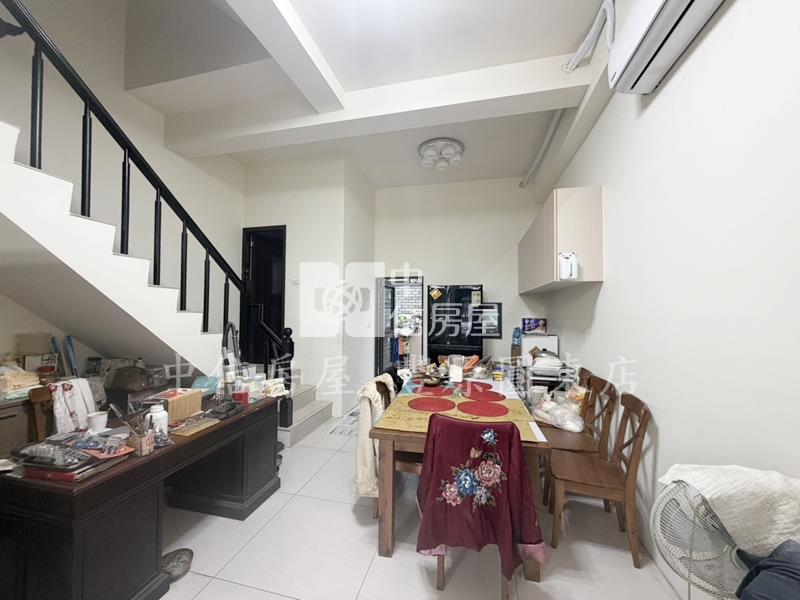 東坑社區透天房屋室內格局與周邊環境