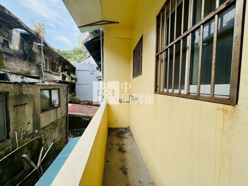 ●北寧路一樓店面房屋室內格局與周邊環境