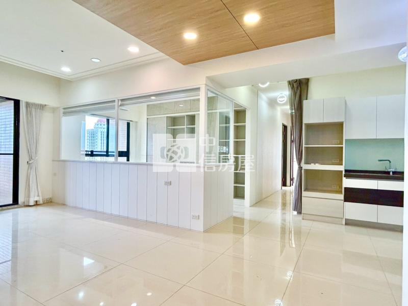 (專)安平國中景觀明亮四房雙車豪宅房屋室內格局與周邊環境