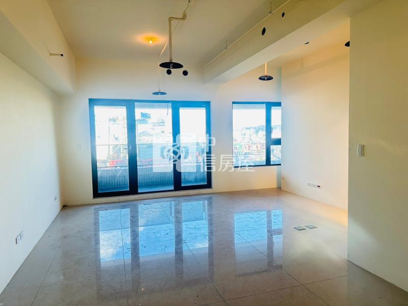 ▲港都明珠海景三房車位房屋室內格局與周邊環境