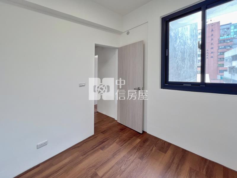 正松竹商圈設計師三房公寓房屋室內格局與周邊環境