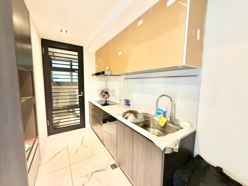 獨家!惠宇碧柳面中庭平車兩房兩衛房屋室內格局與周邊環境