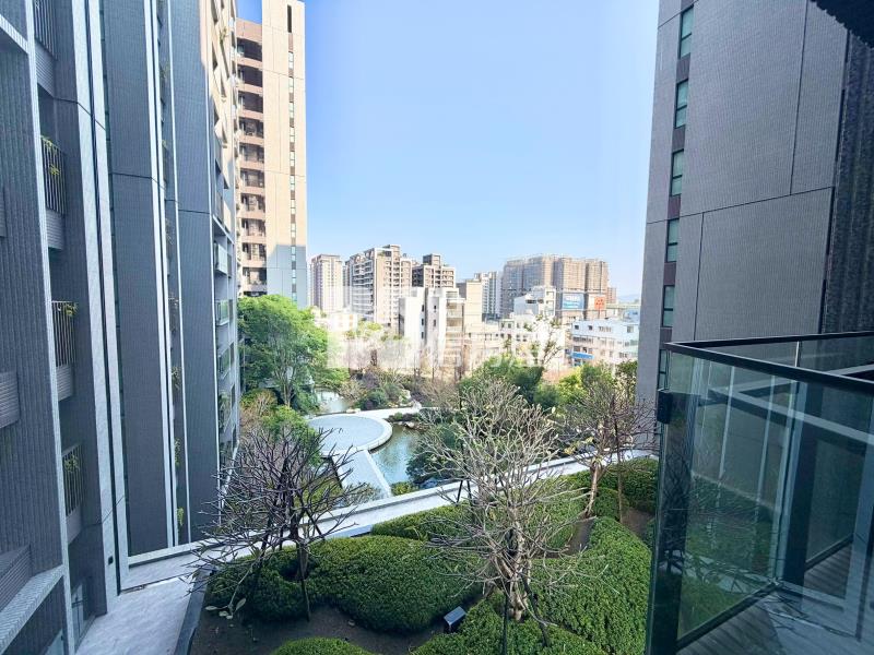 獨家!惠宇碧柳面中庭平車兩房兩衛房屋室內格局與周邊環境