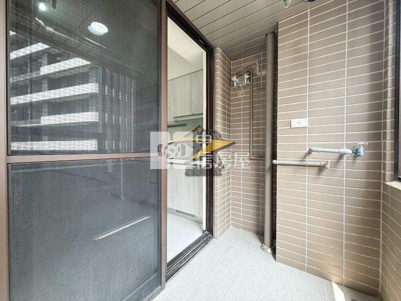 【星鑽】A18高鐵站前-亞昕喜徠登正2房車房屋室內格局與周邊環境