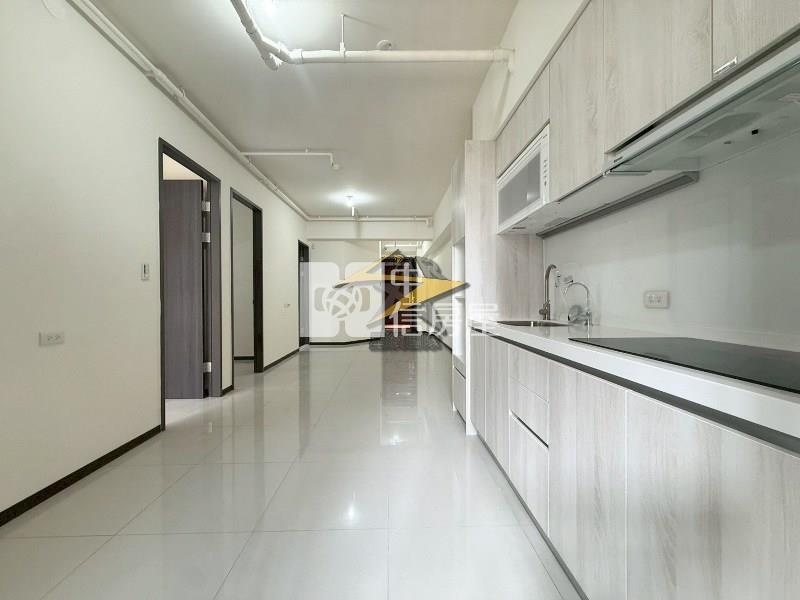 【星鑽】A18高鐵站前-亞昕喜徠登正2房車房屋室內格局與周邊環境