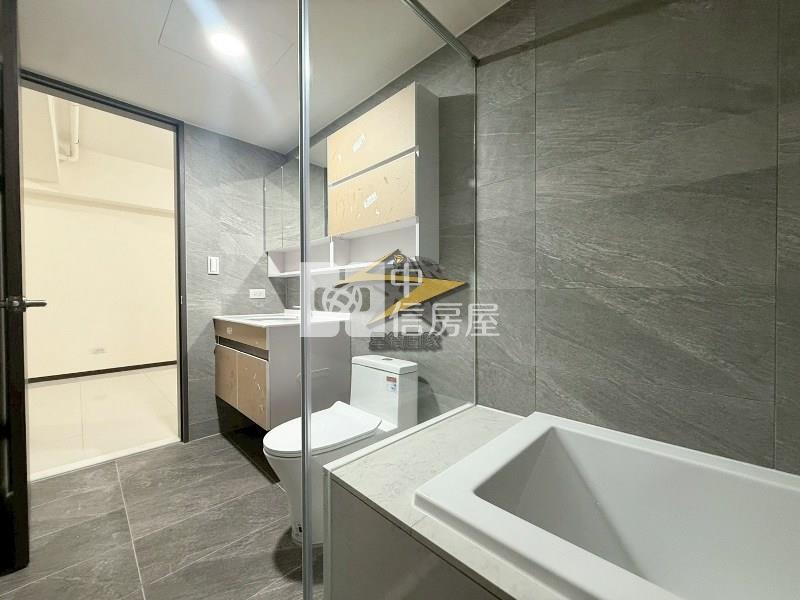 【星鑽】A18高鐵站前-亞昕喜徠登正2房車房屋室內格局與周邊環境