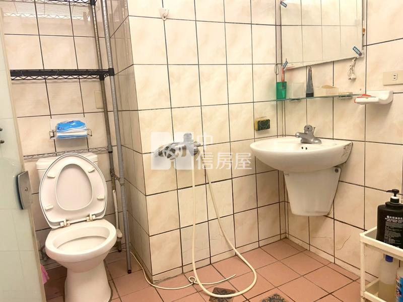 大學路美店住房屋室內格局與周邊環境