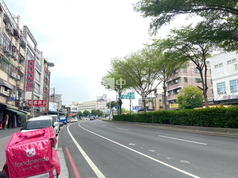 大學路美店住房屋室內格局與周邊環境