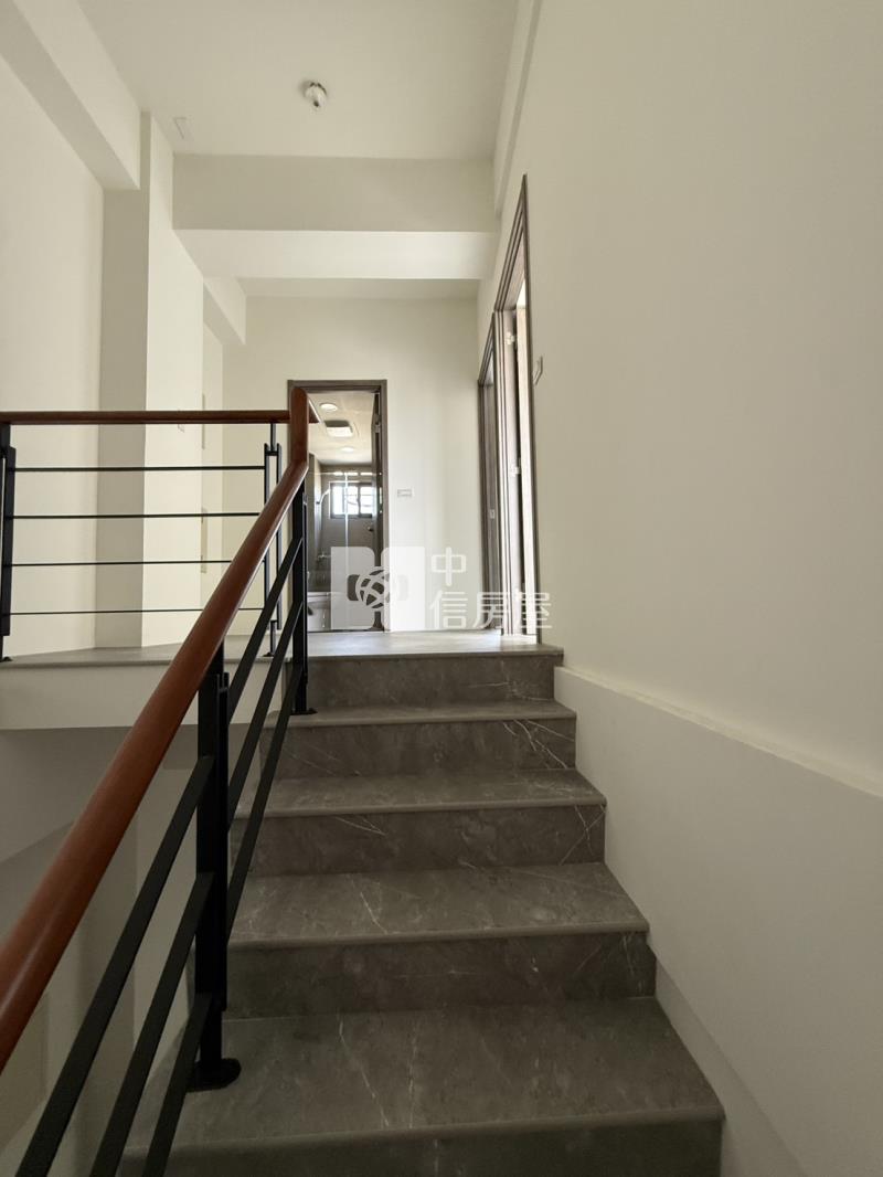 安南全新車墅1房屋室內格局與周邊環境