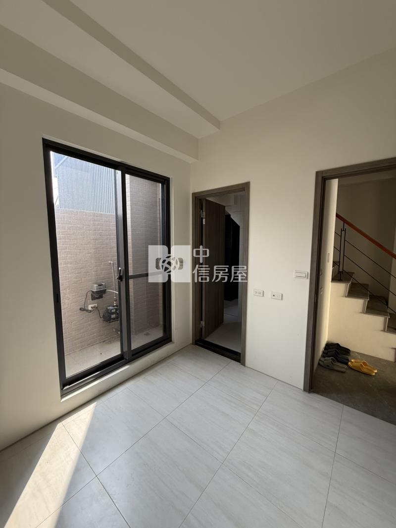 安南全新車墅2房屋室內格局與周邊環境